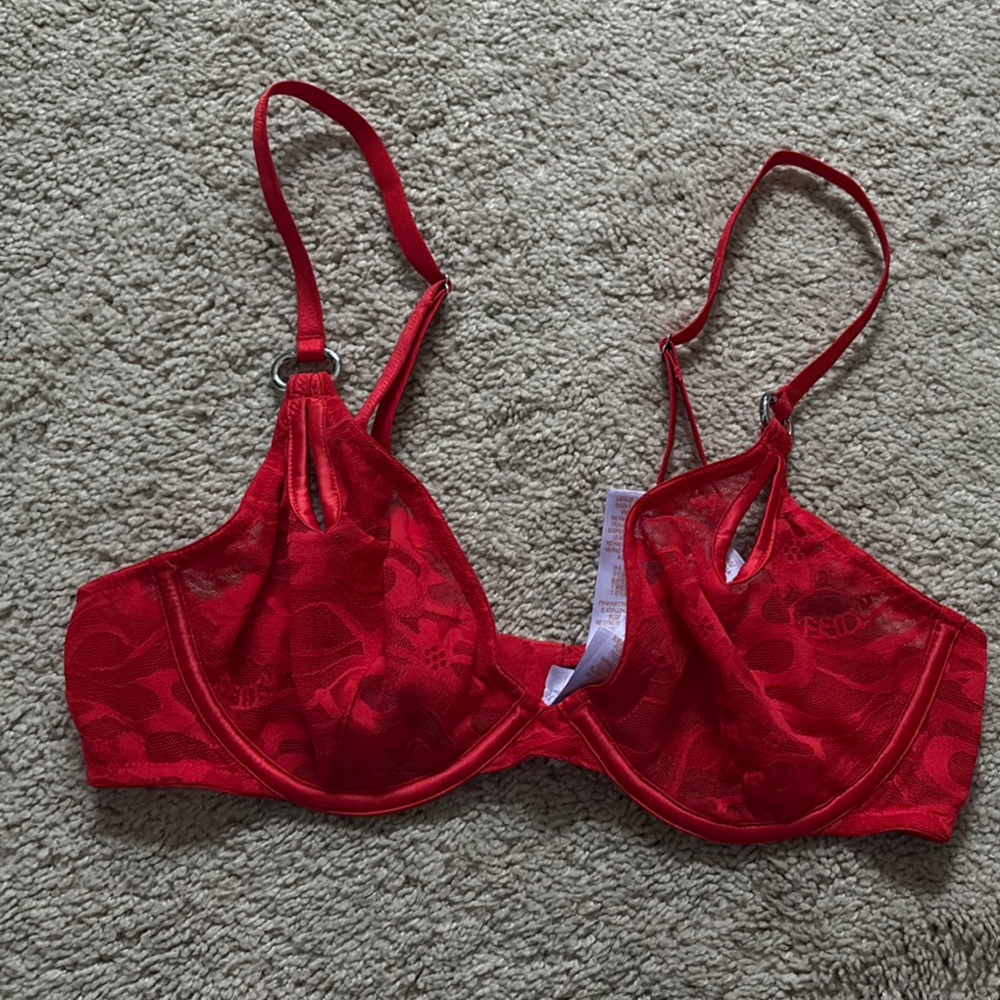 Savage X Fenty Red Velvet Bra Intimates